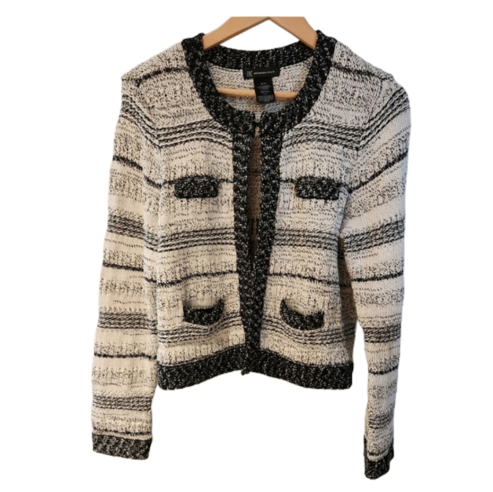 Old Money Old English XL (Smaller) Black/White Knit Sweateral 89 Cotton